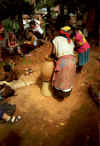 village poteries.JPG (135406 octets)